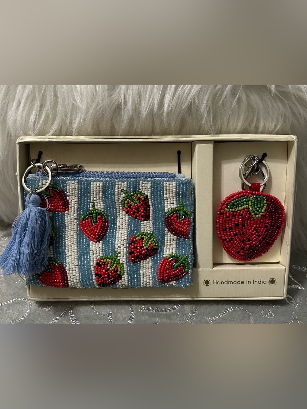 NWT Sol and Mer Handmade Beaded Strawberry Coin Purse - Blue & White